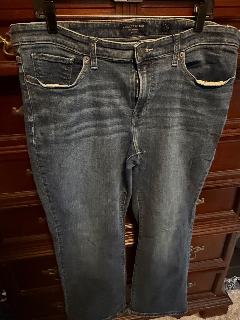 Lucky Brand Boot Cut Jeans in Faded Blue
